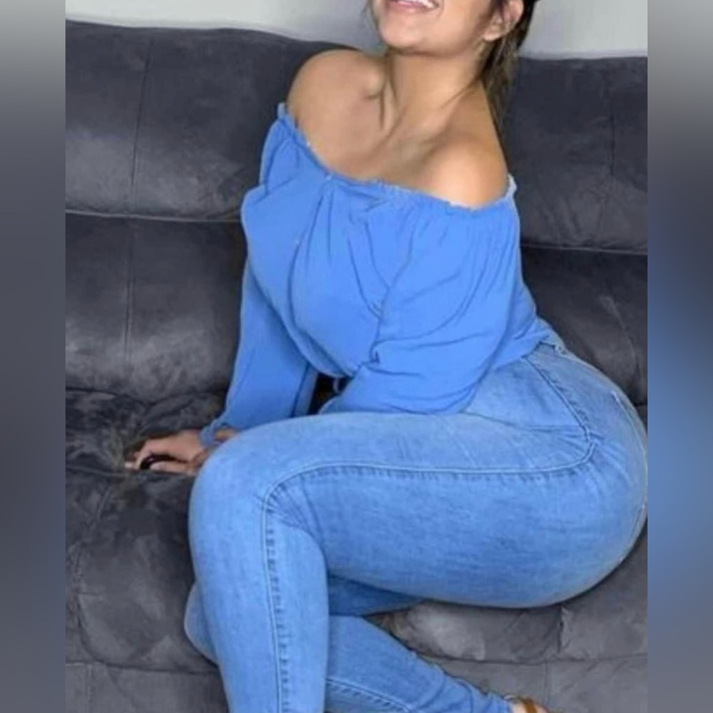 💫FASHION NOVA💫 Lady In Waiting Top - Picture 3 of 7